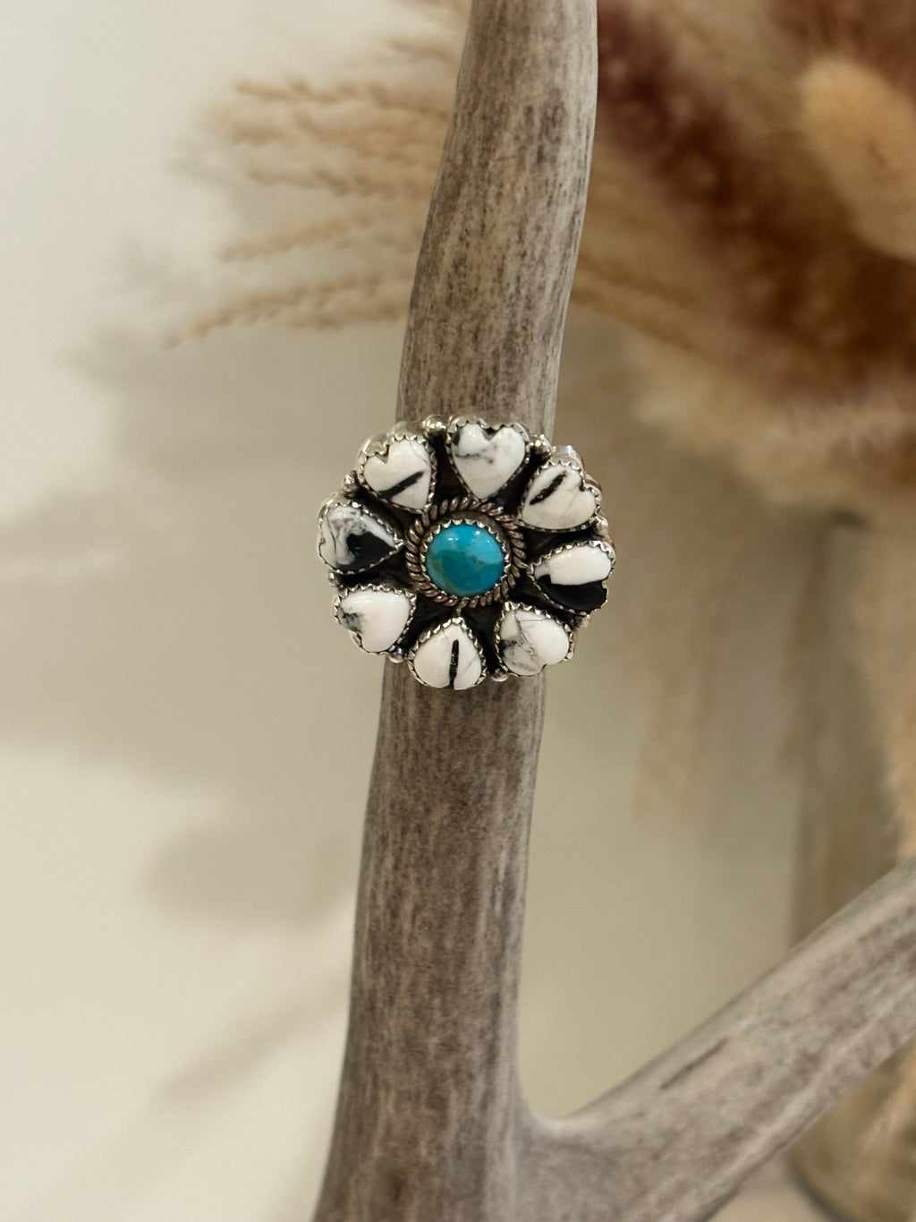 Sweetheart Ring (Pre Order)