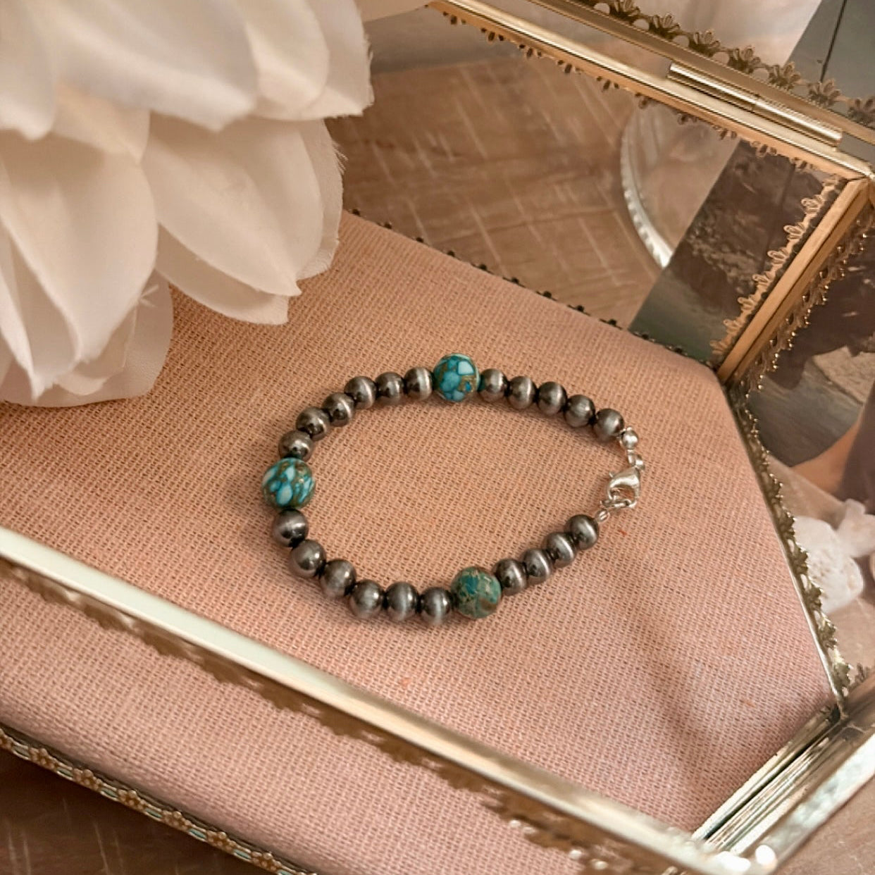 UR Jewelry- Grace Bracelet